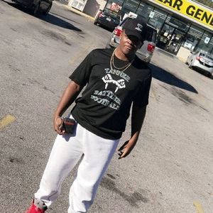 Meet your Posher, Devin